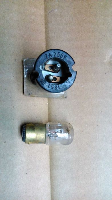 (240) Лампи: ЛНС, миньон, за "луни", луминесцентни