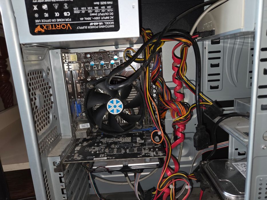 Компьютер со всеми комплектующими