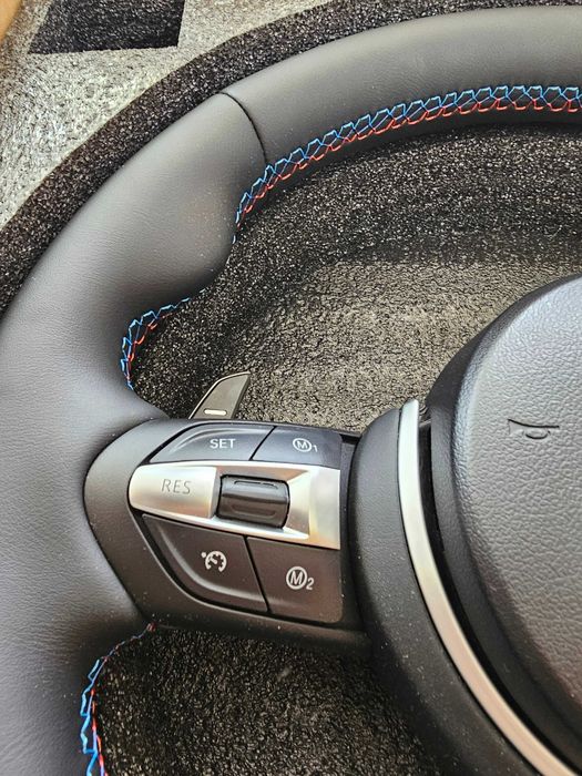 BMW M волан F10 M5 F06 F12 F13 M6 M Sport кожен волан за БМВ