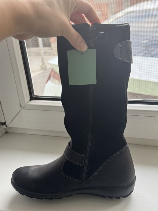 Есть разные сапоги от бренда Timberlend