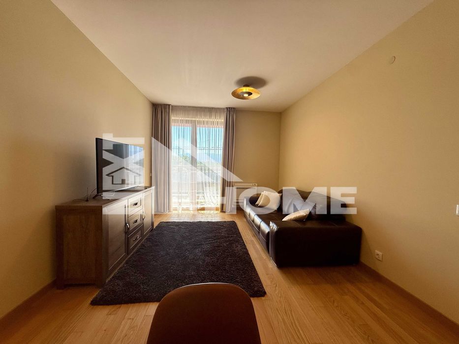 Продава се Тристаен апартамент в Пловдив, Кършияка - 99 кв.м за 2142 €/кв.м - Снимка #1