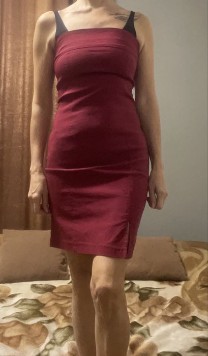 Продам платья недорого