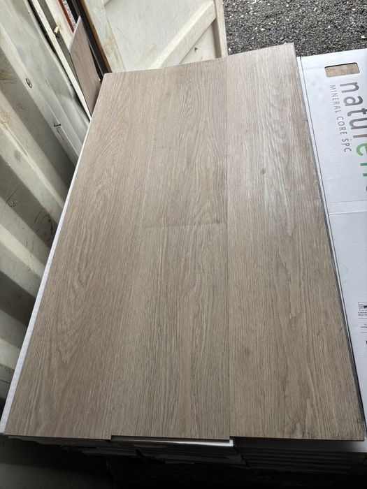 Parchet SPC 1220 x 228 x 4mm