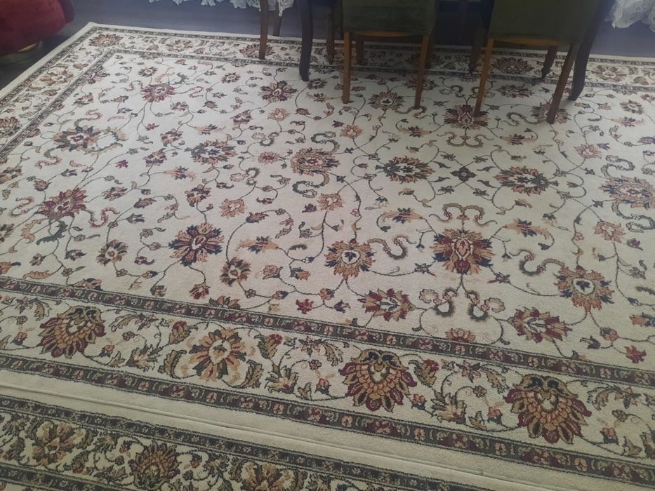 Продам Ковер и дорожку