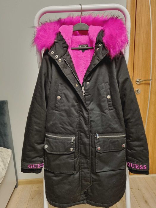 Топла парка Guess