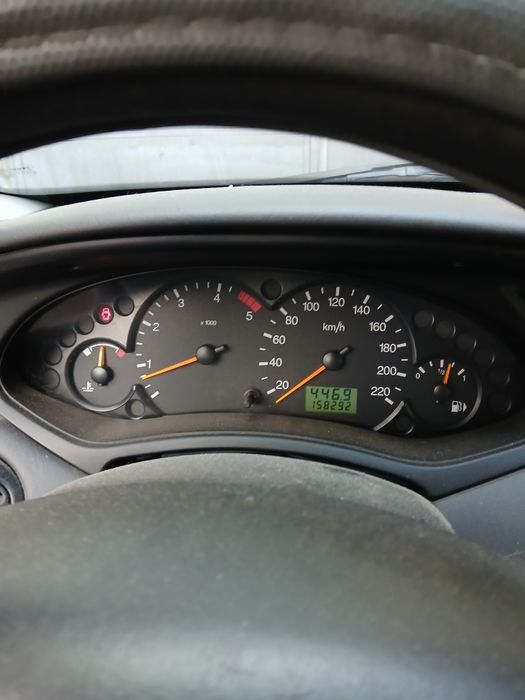 FORD Focus 2004 — imagine 4