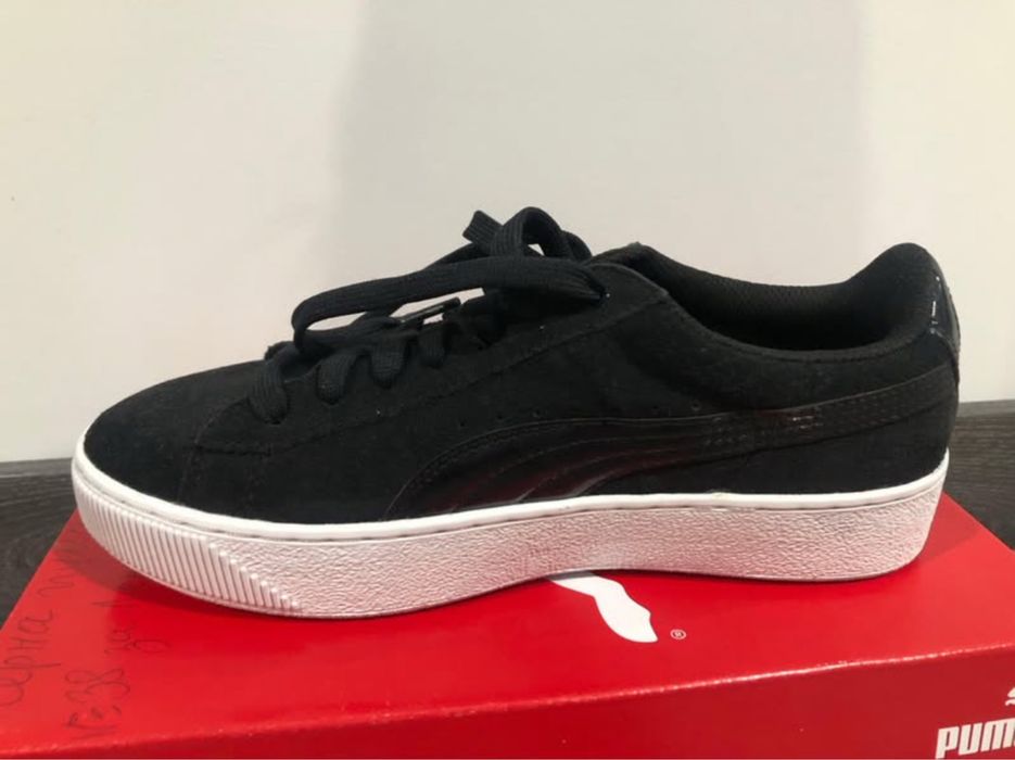 Чисто нови дамски маратонки Puma 37.5