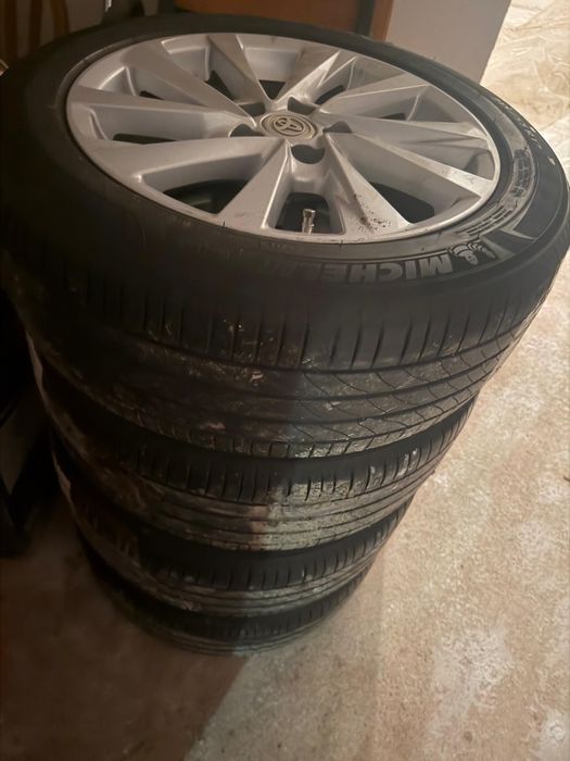 Продам диски с резиной