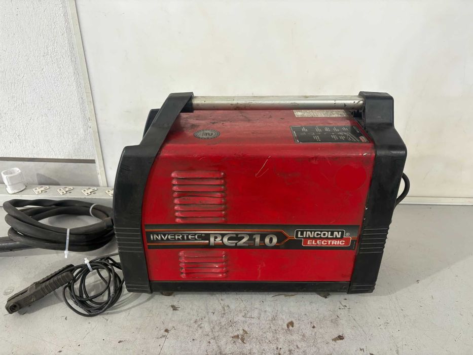 Машина за плазмено рязане  - Lincoln Invertec PC210