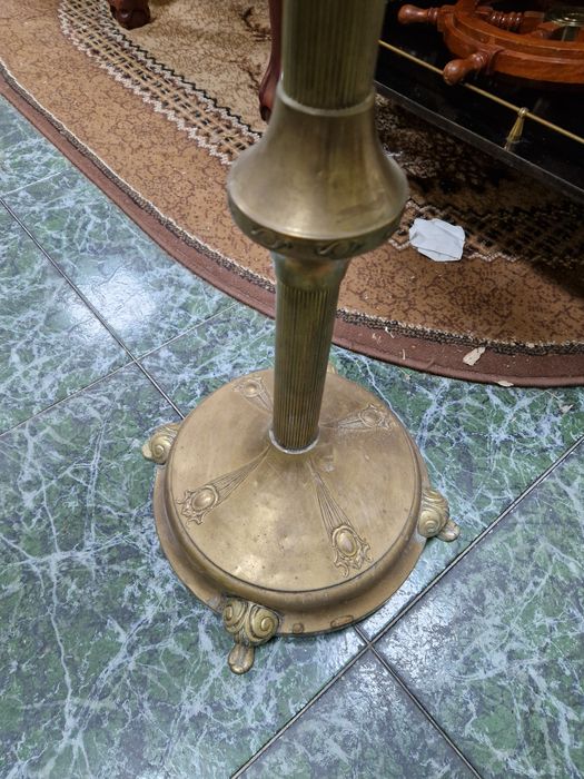 Антикварен бронзов подов пепелник