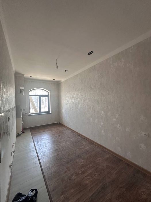 Квартира сотилади ремонти билан!