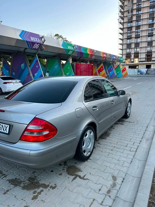 Mercedes-Benz E200 Kompressor 1.8 Benzină – Automat – 2003