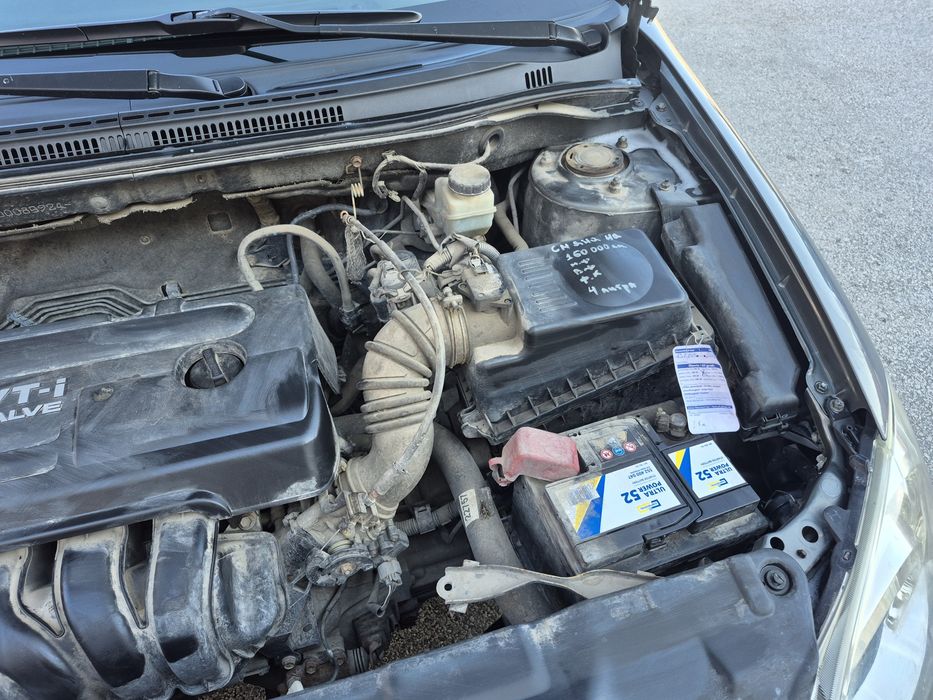 Toyota corolla 1.4i бензин