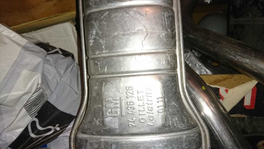 Ауспух,Опел. Не използвано