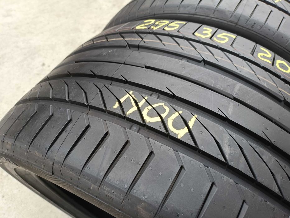 Doua anvelope noi de vara 295 35 20 Continental SportContact 5P
