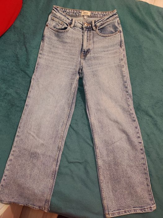 Дънки с висока талия Only