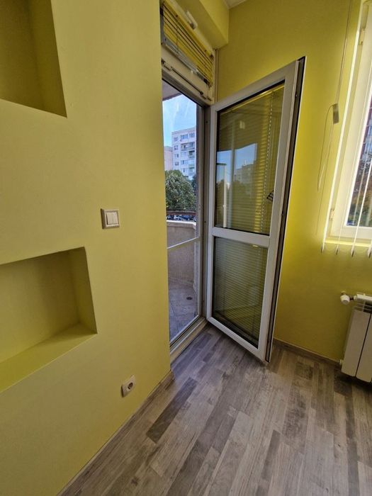 Продава се Тристаен апартамент в София, Младост 3 - 105 кв.м за 3324 €/кв.м - Снимка #6
