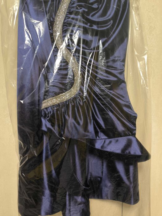 Абитуриентска рокля