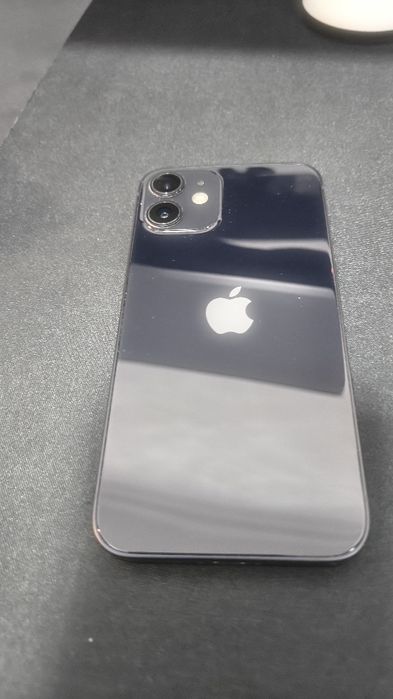 ПРОДАМ Айфон 12 мини 64 gb