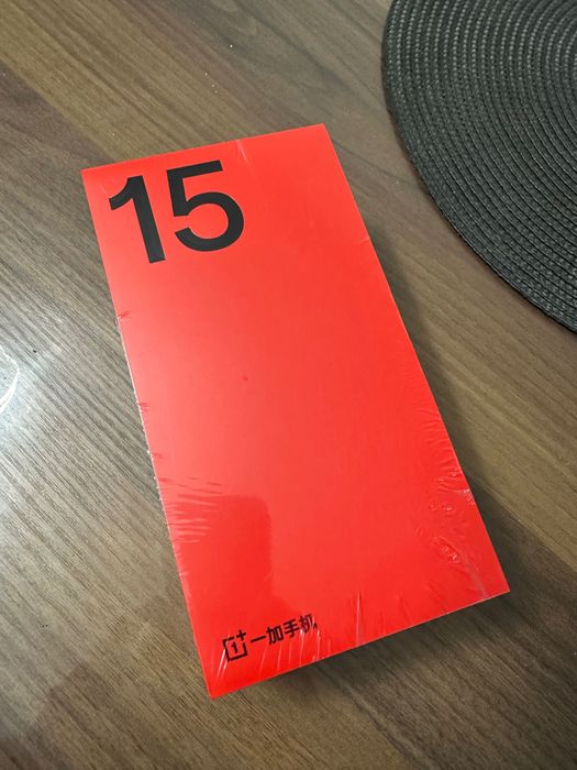 Oneplus 15 16gb ram 256gb