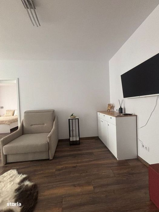 Inchiriere - Zona Vasile Alecsandri, apartament cu 3 camere, mobilat s