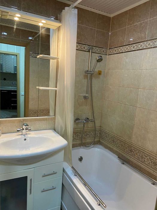 2 комн. кв. 28 мкр. WiFi , Smart TV