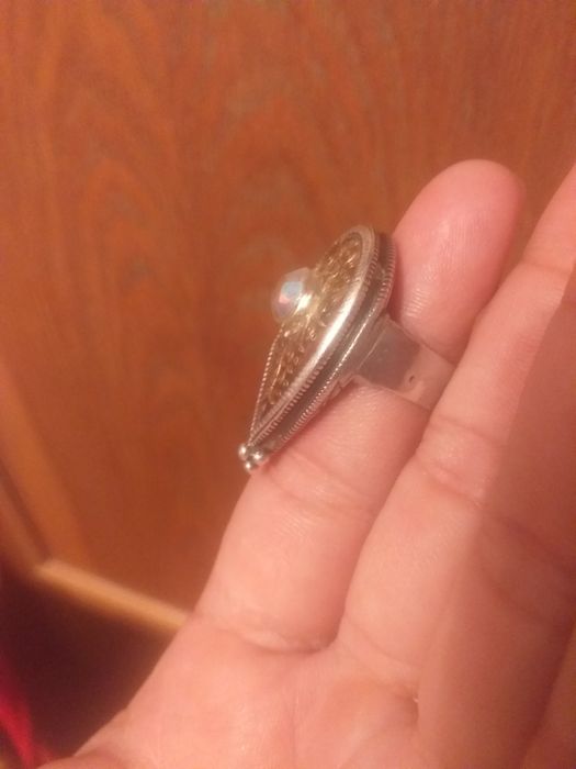 Таза күміс жүзік сатылады