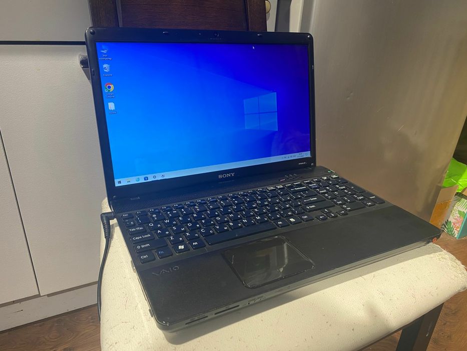 Превосходный Sony Vaio intel i5 + SSD