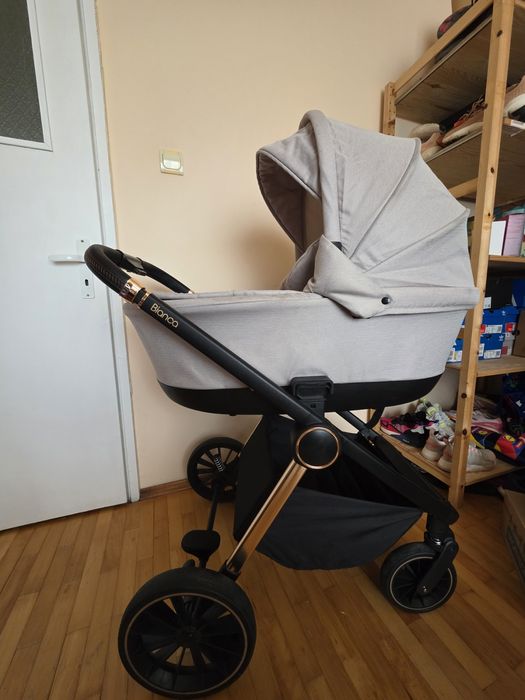 Бебешка количка Lorelli Bianca 3 в 1