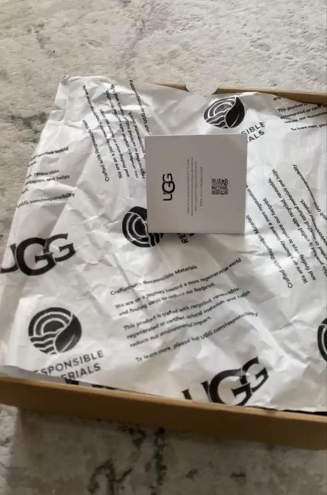 кроссовки Ugg lowmel новые