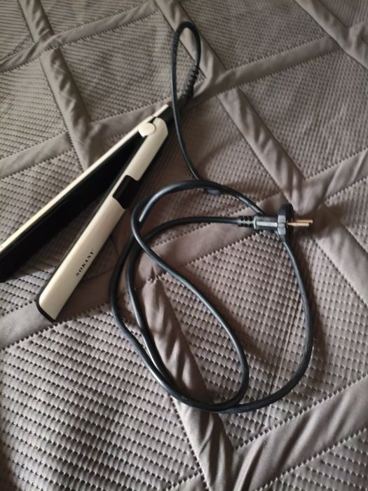 Утюжок выпрямитель для волос