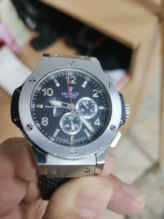 Продается часы Hublot