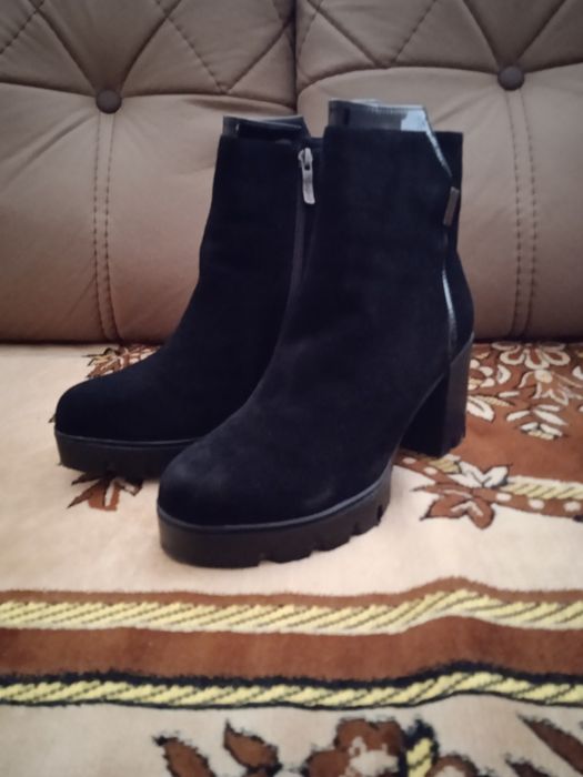 Ботинки утеплённые