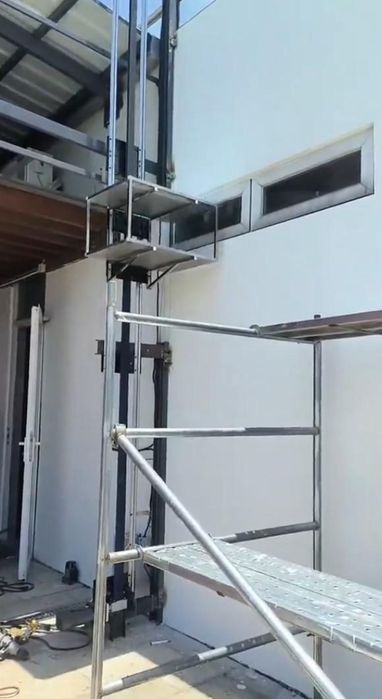 Лифт за храна и товари между етажи