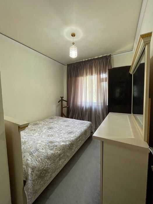 метро Айбек  3/2/4  74м²  Shox med center