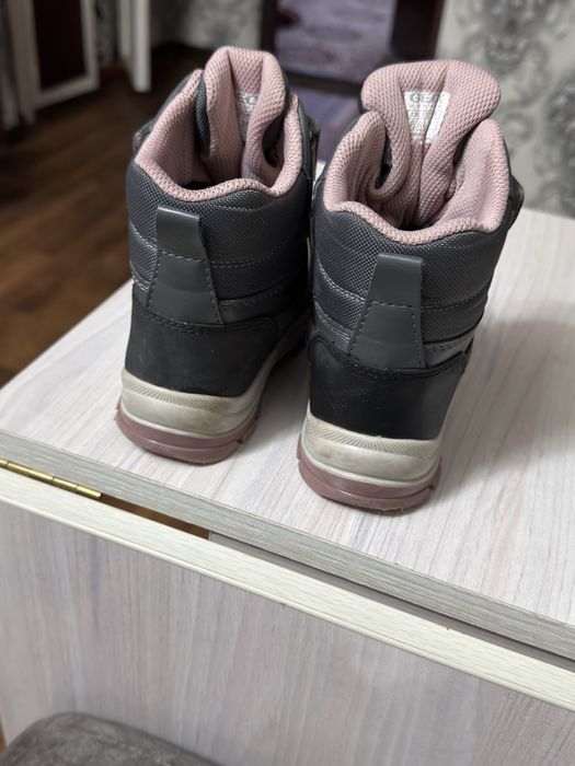 Детскийе сапожки Geox