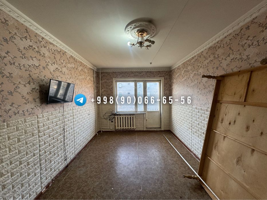 Продаю 2 КОМ общежитие Спутник-4