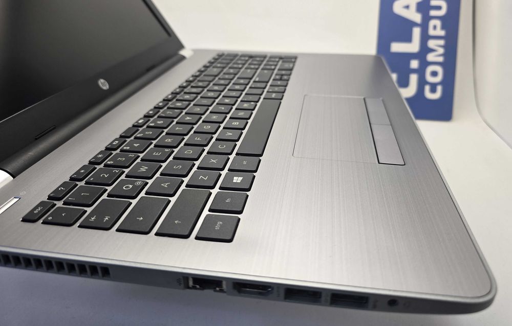 HP 15-BS139NG   i7 8550U/8GB/256SSD/500HDD/AMD R7 M340-4GB/FHD
