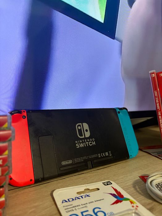 Nintendo Switch комлект Гаранция 12 месеца