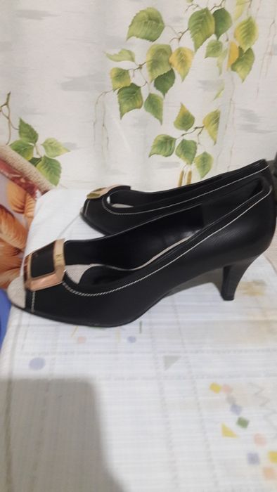 Нарядные,стильные туфельки