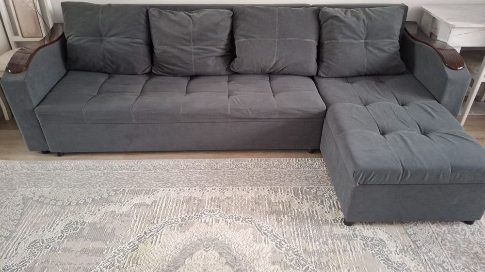 Продам диван срочно!