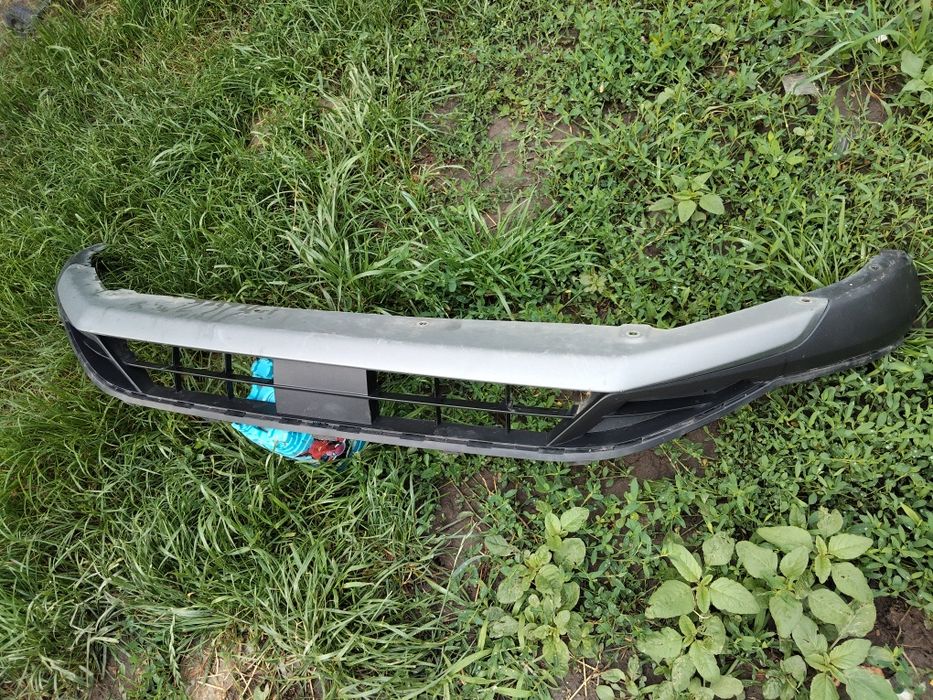 Vând fusta bara fata Ford puma ,și fustă spate de Ford focus 3, 4 an 2016,2025
