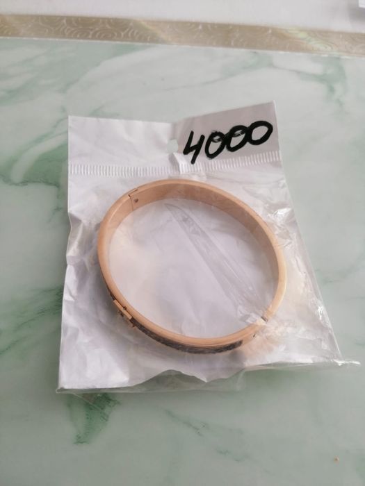 Продам бижутерия HUPING