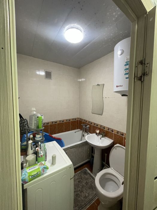 Продается 2 ух комнатное квартира