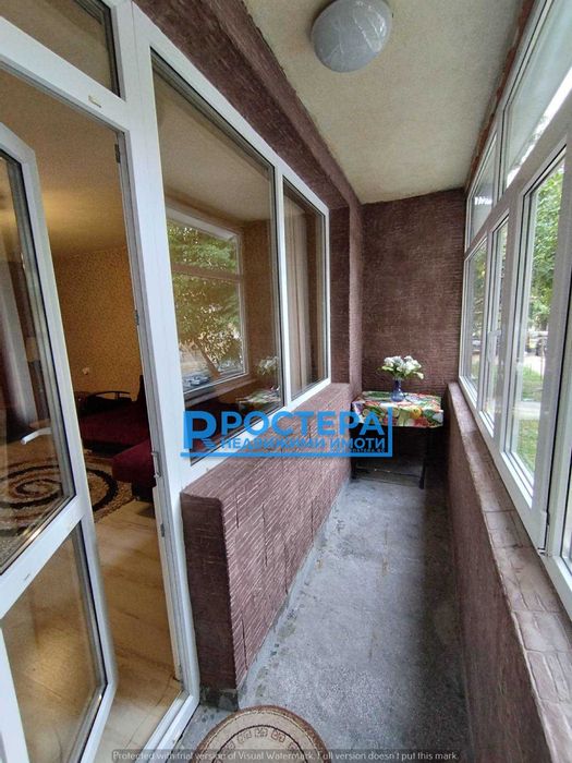 Продава се Четиристаен апартамент в Търговище, Център - 95 кв.м за 1155 €/кв.м - Снимка #19