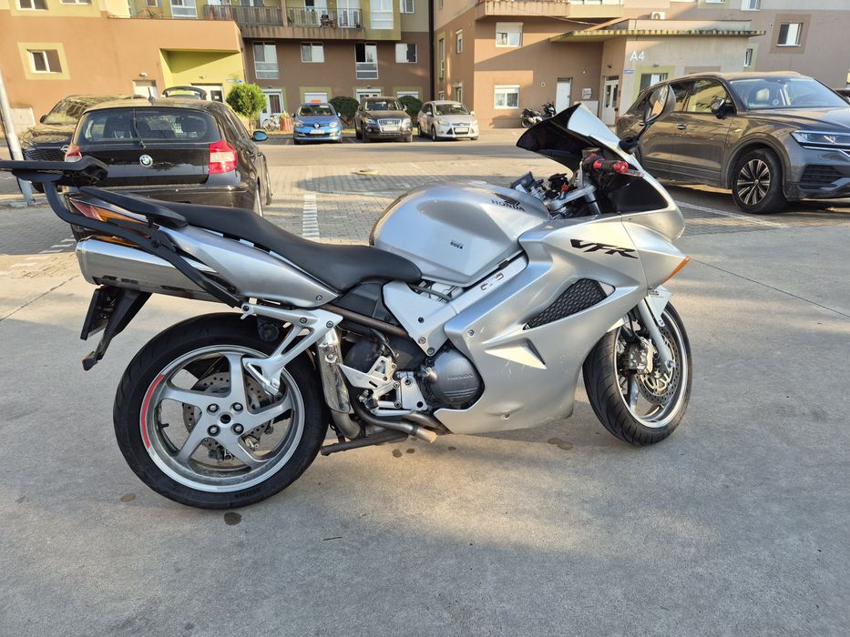 Honda VFR 800 V-Tec