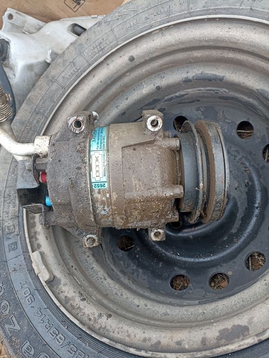 Продам компрессор кондиционера Дэу нексия