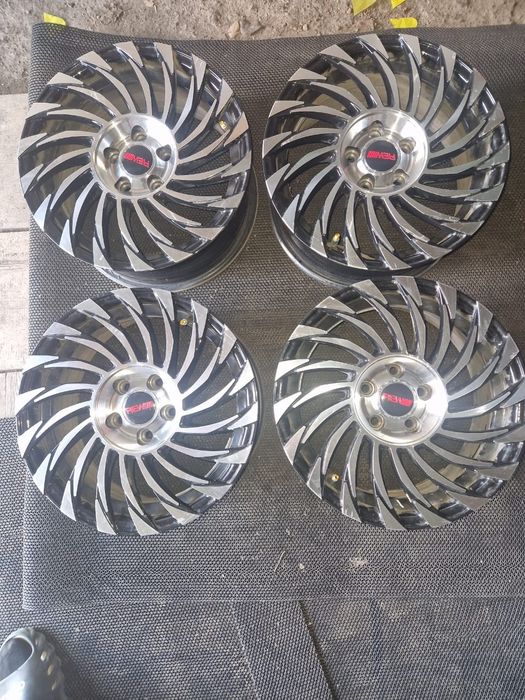 Шины с дисками новые