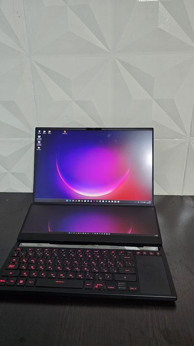 Asus ROG Zephyrus duo 16