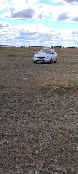 Продам приору срочно